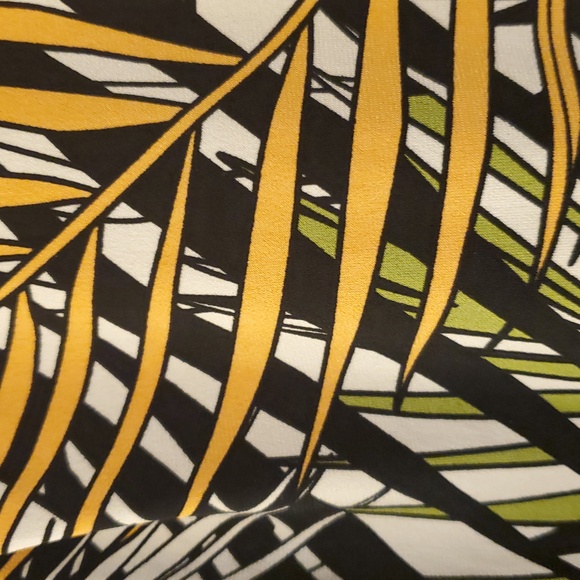 Tropical Palm Print Women's Top 3X - Picture 3 of 6